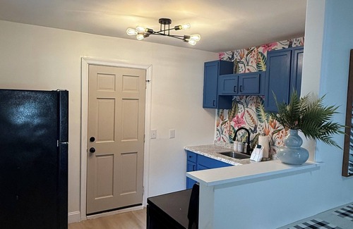 North Charleston House | NEW Charming 2 bdrm King and Queen