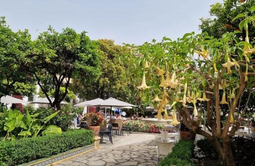 Estepona Apartment | New Chic apartment walk to beach Estepona RDR387