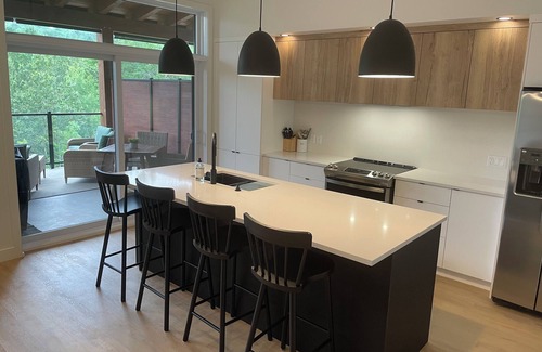 Orford Condo | New Condo in Orford facing the mountain, pet-friendly
