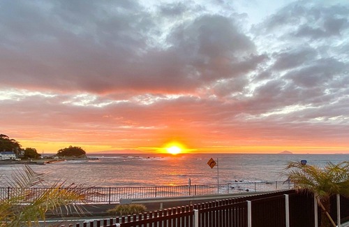 Shirahama Apartment | New construction Allweather barbecue terrace v/Shimoda Shizuoka
