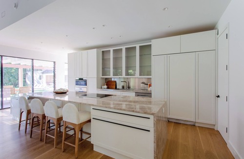 Bridgehampton House | New Construction 6 BR 6bath Bridgehampton Home & Cottage close to Sag & 27East