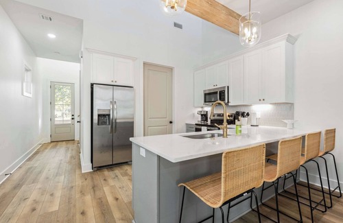 Youngsville House | NEW Cottage Downtown Sports Complex King Beds