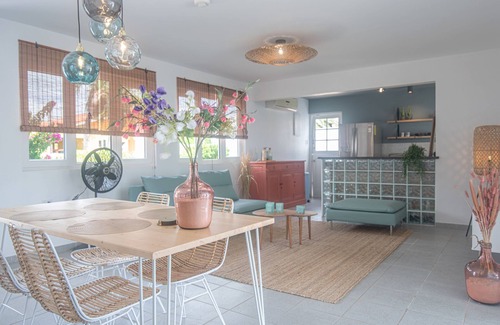 Oranjestad Villa | NEW ! Cozy Casa - Three Bedroom Villa, Sleeps 6