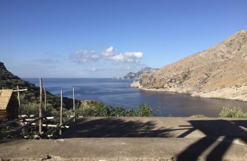 Nerano Villa | New cozy detached villa in the center of the village of Nerano parking space