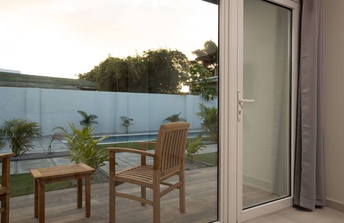Koyari Apartment | NEW - COZY & MODERN One Bedroom close to Beach