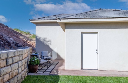 Hurricane Apartment | New Custom Suite Near Zion Park and Sand Hollow
