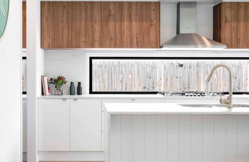 Heathwood House | New Designer Built Boutique Holiday Home@Heathwood