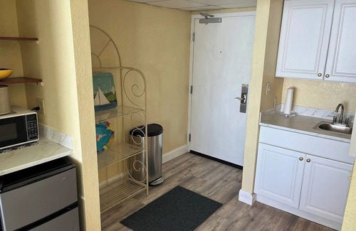 Myrtle Beach Condo | New Direct Oceanfront View Studio, Pools, Updated!