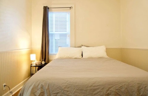 Moose Jaw Apartment | NEW Downtown MJ Parking Near Tunnels, Casino & Spa Coffee