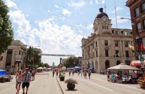 Moose Jaw Apartment | NEW Downtown MJ Parking Near Tunnels, Casino & Spa Coffee