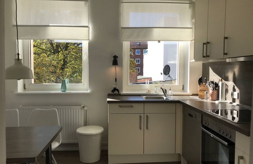 Altona-Nord Apartment | New dream apartment up to 6 people ★ Schanzenviertel ★ "BARKASSE"