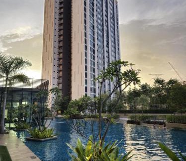 Bandar Sunway Apartment | NEW Elegant & Cozy Greenfield Home near Sunway 2-6pax