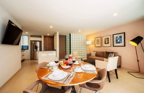Coyoacan Condo | NEW Equipped Condo w/GYM & Roof