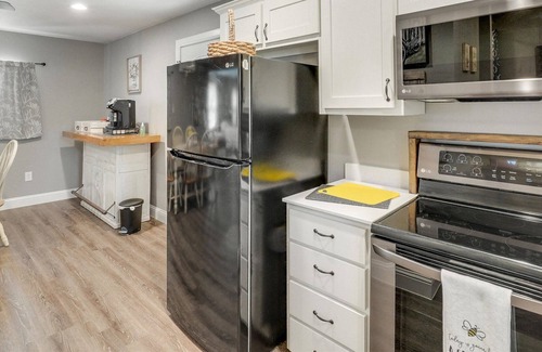 Era Cottage | NEW Farm Sweet Farm Cottage