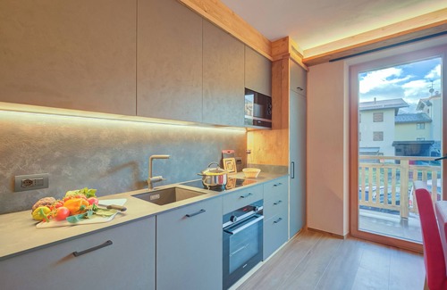 San Rocco Apartment | New Ginepro Ski 10 m, Livigno, Italy