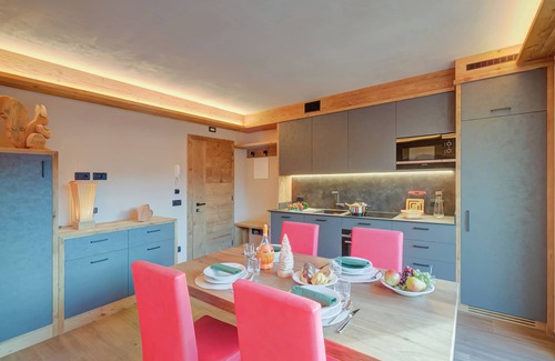 San Rocco Apartment | New Ginepro Ski 10 m, Livigno, Italy