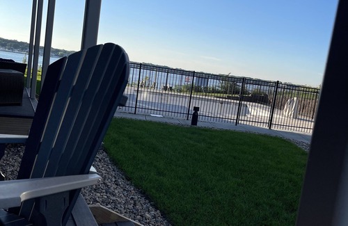 Arnolds Park Condo | New Ground Level-Poolside 4 bedroom-3 bath Condo at Bridges Bay Resort