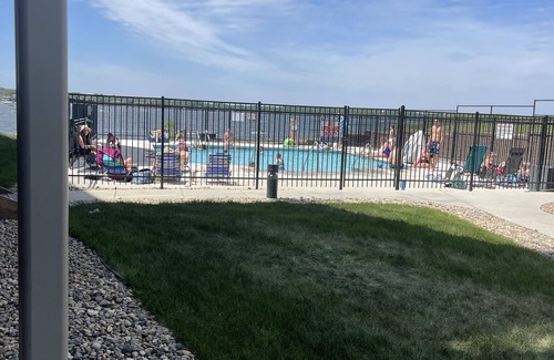 Arnolds Park Condo | New Ground Level-Poolside 4 bedroom-3 bath Condo at Bridges Bay Resort