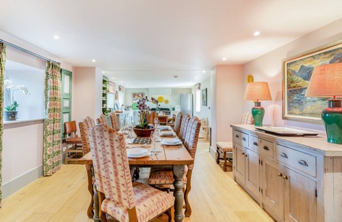 Brassington House | New Harborough Farm - Five Bedroom House, Sleeps 10