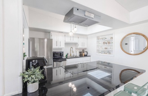 West Melbourne House | NEW ★HEATED Pool, beach ★ 4-3, Patio, Firepit, Family friendly , Space Complex