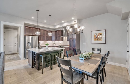 Loveland House | New, High-end Townhouse w/Garage. Quick walk to TPC Colorado Golf Course