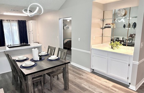 Ridgeland House | New! Homey Oasis near the Reservoir