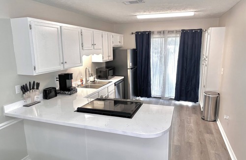 Ridgeland House | New! Homey Oasis near the Reservoir