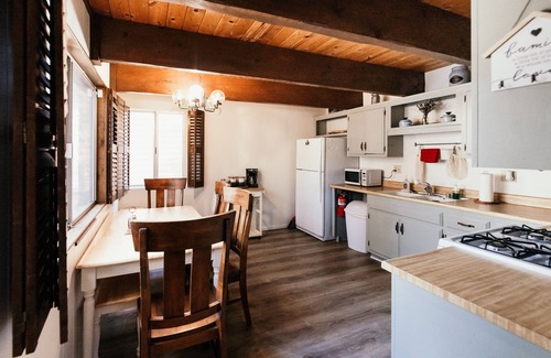 Big Bear City House | New Hot tub!