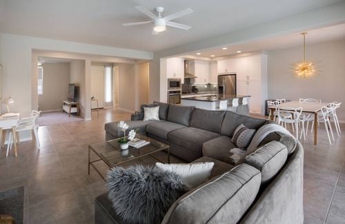 Bermuda Dunes House | New House, Near Everything! 4BR w/Pool, Hot Tub & Fire-pit (Sleeps 10)