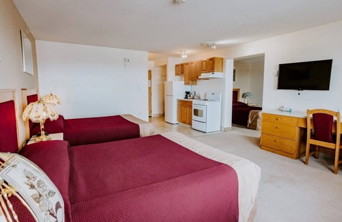 Whitecourt Hotel | New Imperial Suites