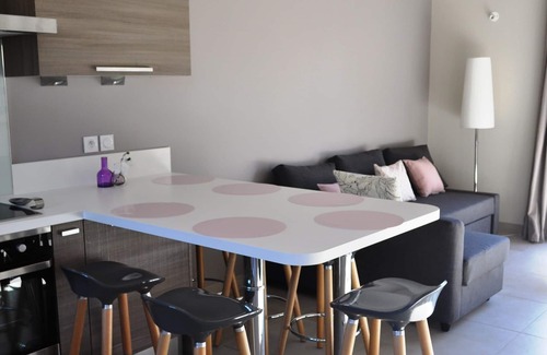 Roussillon Cottage | NEW in Roussillon: Seasonal Rental Villas Dolce Vita