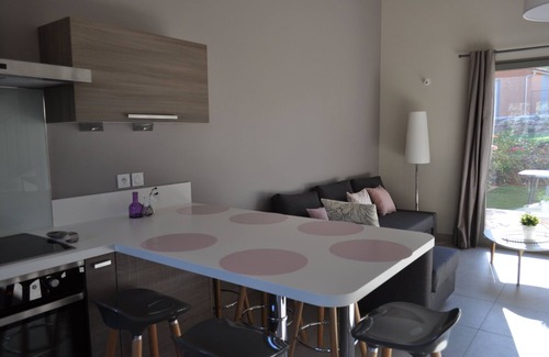 Roussillon Cottage | NEW in Roussillon: Seasonal Rental Villas Dolce Vita