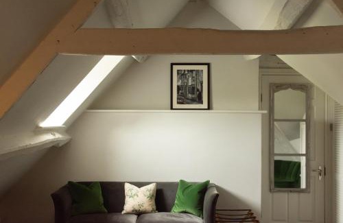 Coln St Aldwyns Hotel | New Inn at Coln
