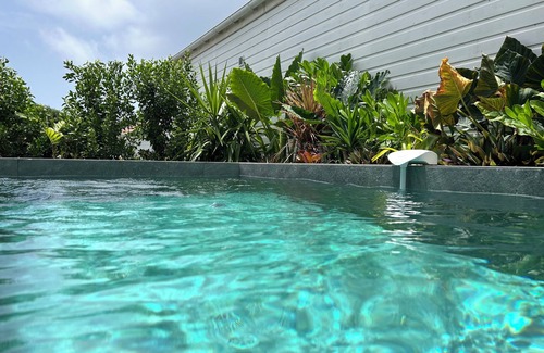 Pointe Milou House | NEW, INTIMATE BUNGALOW WITH POOL