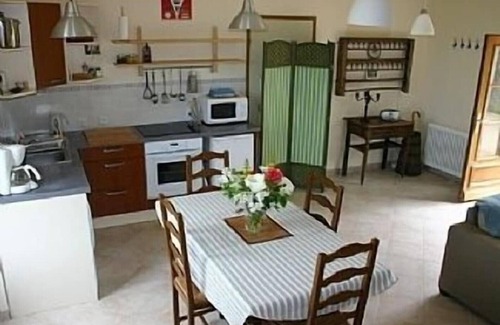 Ploubezre Cottage | NEW: Ker Toud