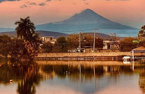 Xoxocotla Villa | NEW Lake & Play Private Waterski/Wakeboard Resort!