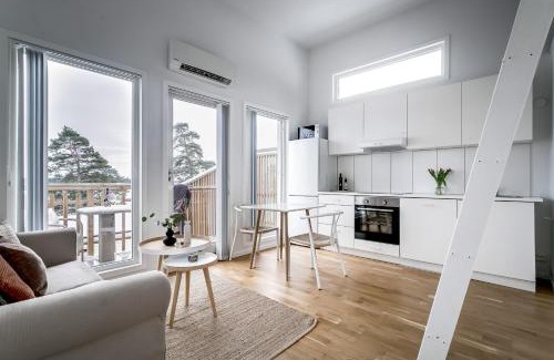 Upplands-Bro Municipality Villa | New lakehouse - amazing sea view and private pier!