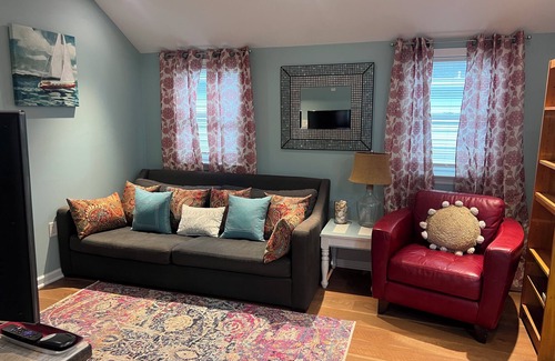 Wall Cottage | NEW LISTING - Belmar Beach Cottage Fully Renovated