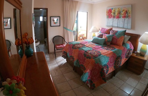 Las Gaviotas Condo | NEW LISTING! Gorgeous, Oceanfront 2BD/2BTH Condo in the Heart of the Golden Zone