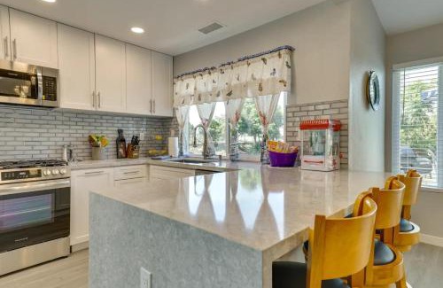 Mira Costa House | New Listing Mira Costa Cottage
