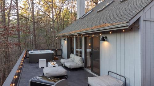 Basye House | New Listing, Pet Friendly, Hot Tub, Grill, Fire Pit, Bryce Resort