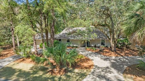 Heritage Woods House | NEW LISTING - Private Pool & Spa - Luxury Ranch - 32 Baynard Cove Rd