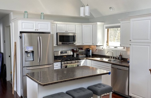 Michigamme House | *NEW LISTING* Sandy Beach - Lake Michigamme - Comfy Beds - Large Yard - Private
