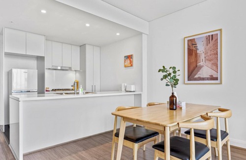 Sydney Olympic Park Apartment | NEW Lovely 2 bedroom APT in centre of Olympic Park