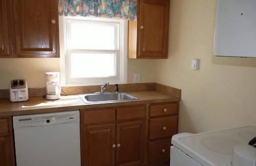 South End Condo | NEW LOWER RATES FOR JULY/AUGUST WEEKS