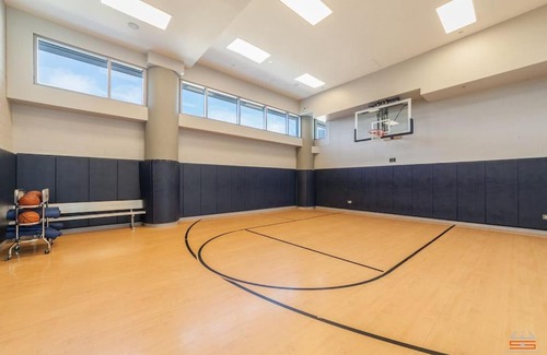 Downtown Chicago Apartment | New Luxury 3 Bdr Apt in Chicago C9