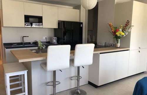 Papeete Apartment | New luxury apartment F3 secure fully equipped air conditioning wifi terrace view 2 parking