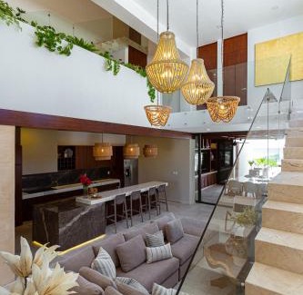 Ixil House | New Luxury Beachfront house!