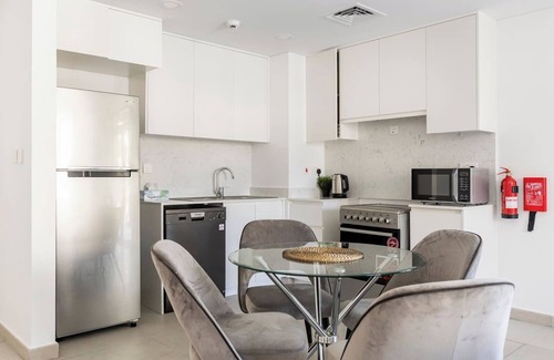 Jumeirah Apartment | NEW: Luxury Dubai Apartment | Burj Al Arab View