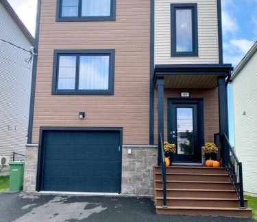 Halifax House | New Luxury Home with Gym, Sauna, Patio, and AC